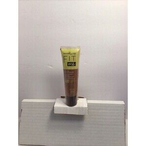 Maybelline Fit Me Tinted Moisturizer Natural Coverage Face Makeup 360